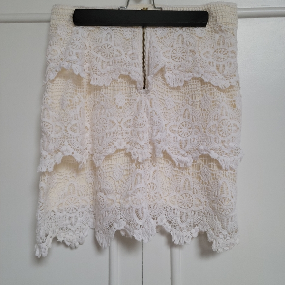 Lace Skirt - Picture 2 of 2